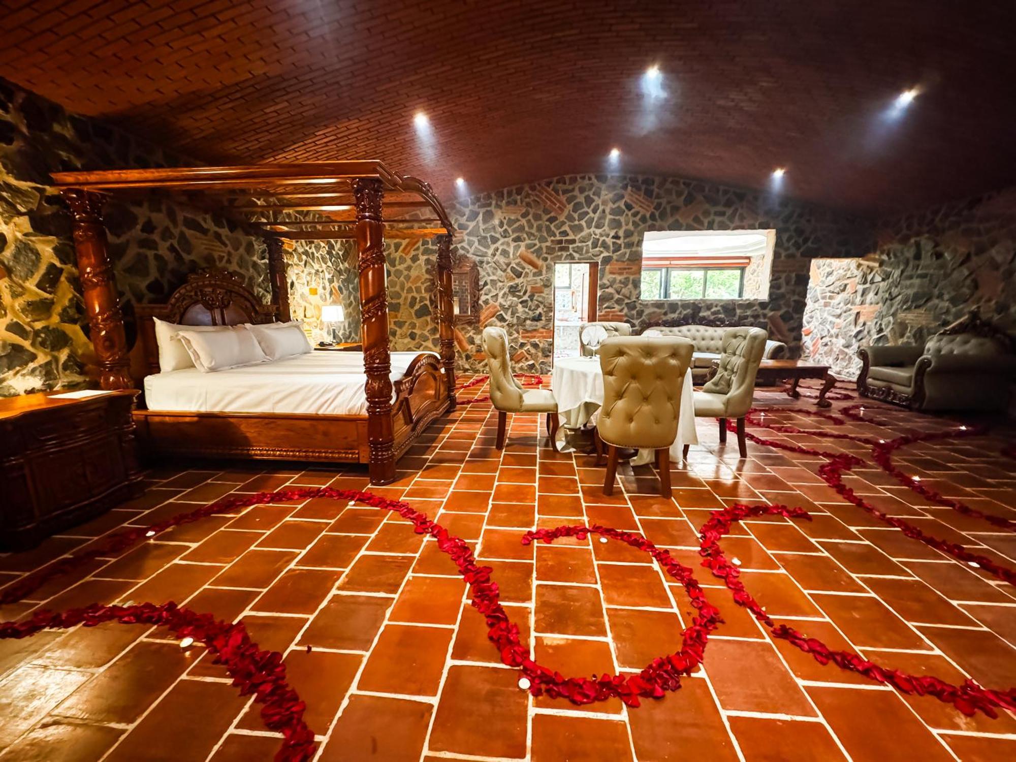 Le Suisse Spa Santa Lucia Milpas Altas Ngoại thất bức ảnh